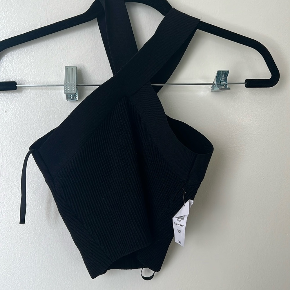 NWT babaton sculpt knit criss cross cropped tank